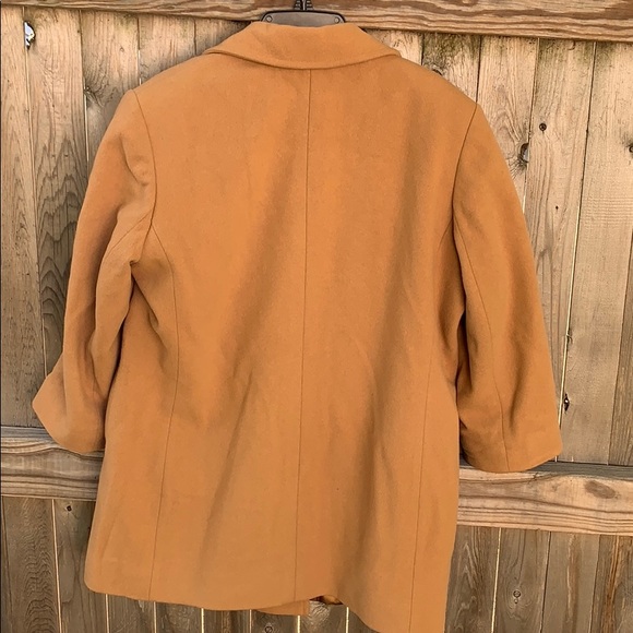 L.L. Bean wool blend women’s 8p pea coat. 3/4 slvs - Picture 6 of 9